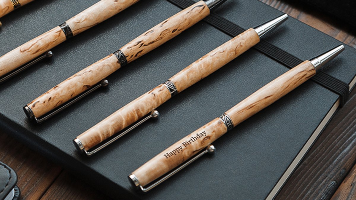 BibusSes's tweet photo. 💍Whether it is a message on the inside of a ring, a logo on a baseball, a message on a pen, a drawing on a perfume bottle, a name on a knife or 2D codes on industrial plates ...  💯anything is possible with Welase!
Bibus Ses offers you perfect markings on all materials! https://t.co/vvPMeZKIlp
