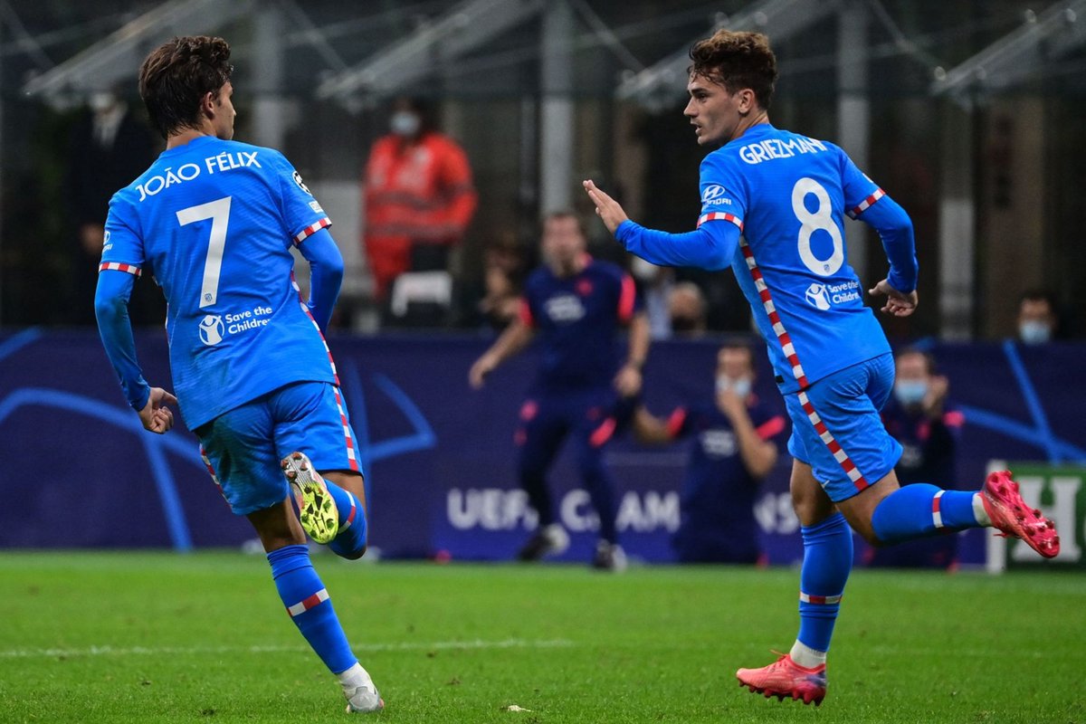 eugeniodiaz's tweet photo. Remontada del @Atleti al @acmilan, los locales lo ganaban 1-0 con gol de Leão pero al 84' Griezmann lo empató y al 97' Luis Suárez le dió la vuelta con la pena máxima.

Kissié salió expulsado al 29' 

#AtleticoMadrid #ChampionsLeague  #ACMATM https://t.co/X71FaHEs0q