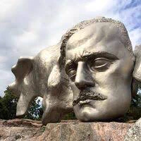 @aphros67 名言ですね！いくら偉そうなことを言おうが所詮は他人の活動や作品に乗っかっているだけの存在、評論家はそれを肝に銘じるべきだと思います。 