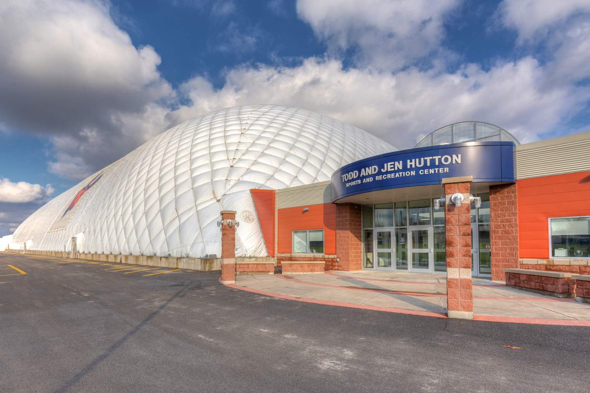 uticaadmissions's tweet photo. 🎉Up next for our "Foundations of UC" series, we have the Todd and Jenn Hutton Sports and Recreation Center. It is widely recognized as "The Hutt", aka "The Dome"! 🎉
Click the 📷 read more about The Dome! 💙🧡
#uticacollege #ucadmissions https://t.co/YjQ8TfDKII