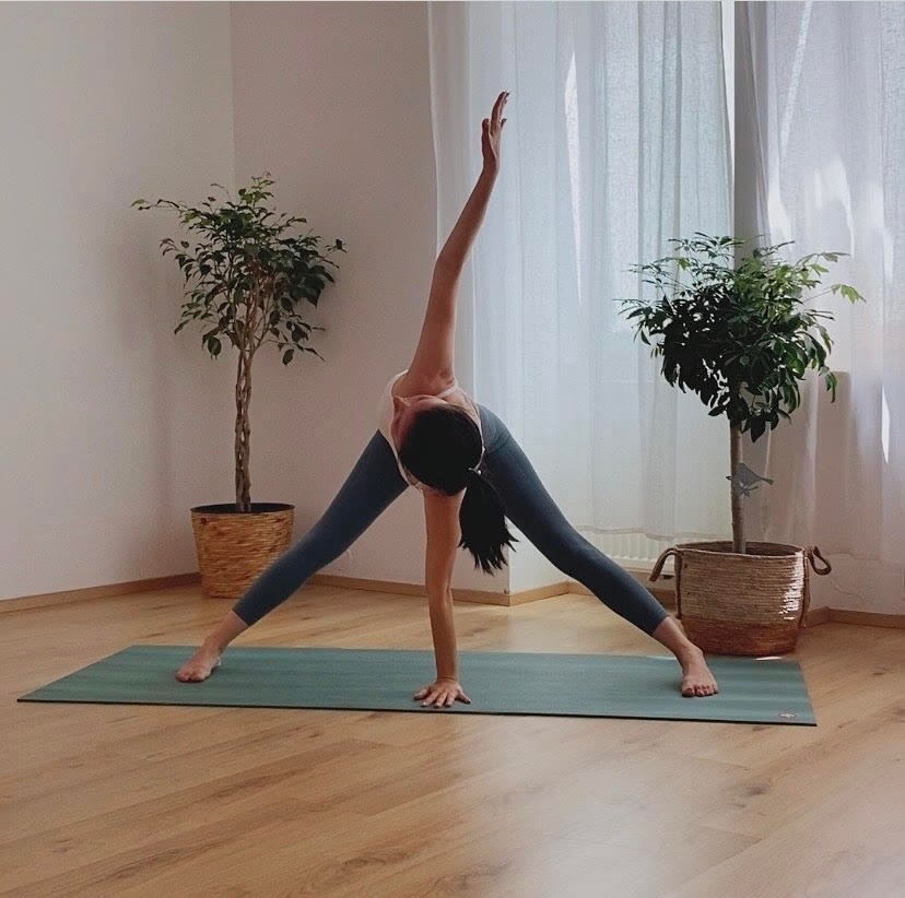 YogaVibes's tweet photo. You spend most of your life inside your head ... make it a nice place to be. 

#yogavibes #raiseyourvibration #gentlemovement #yoga #vinyasa #mentalhealth #wellness #clarity #dailypractice #breathwork #arrive #centered https://t.co/dqxaO5FMNP