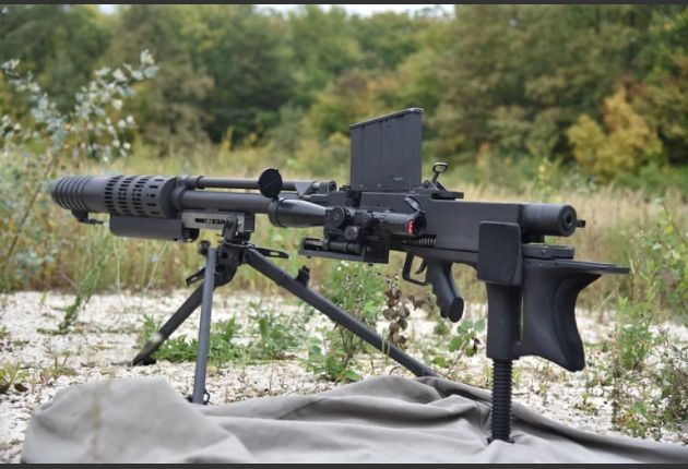 Cyberspec1's tweet photo. #SerbianArmy #BlackLance
2/ Few pics showing some of the details of the Black Lance 20mm rifle. It's going to be officially presented during an arms exhibition in #Belgrade from Oct 11 -14
Source: https://t.co/iUn9f53HRJ https://t.co/ALaqv6tTFh