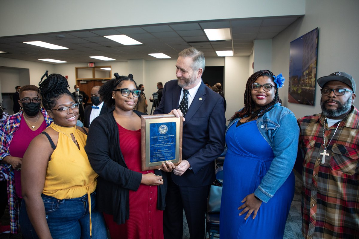 Ohio Attorney General Dave Yost on Twitter "AG Yost honors Victoria