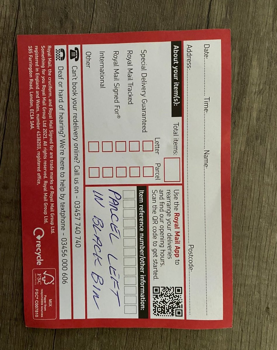 cmcc77's tweet photo. @RoyalMailHelp is this standard customer service?
Not happy, had to clean the package off from all the mess that was on it after being left in the there all day https://t.co/mtuLluvlwz