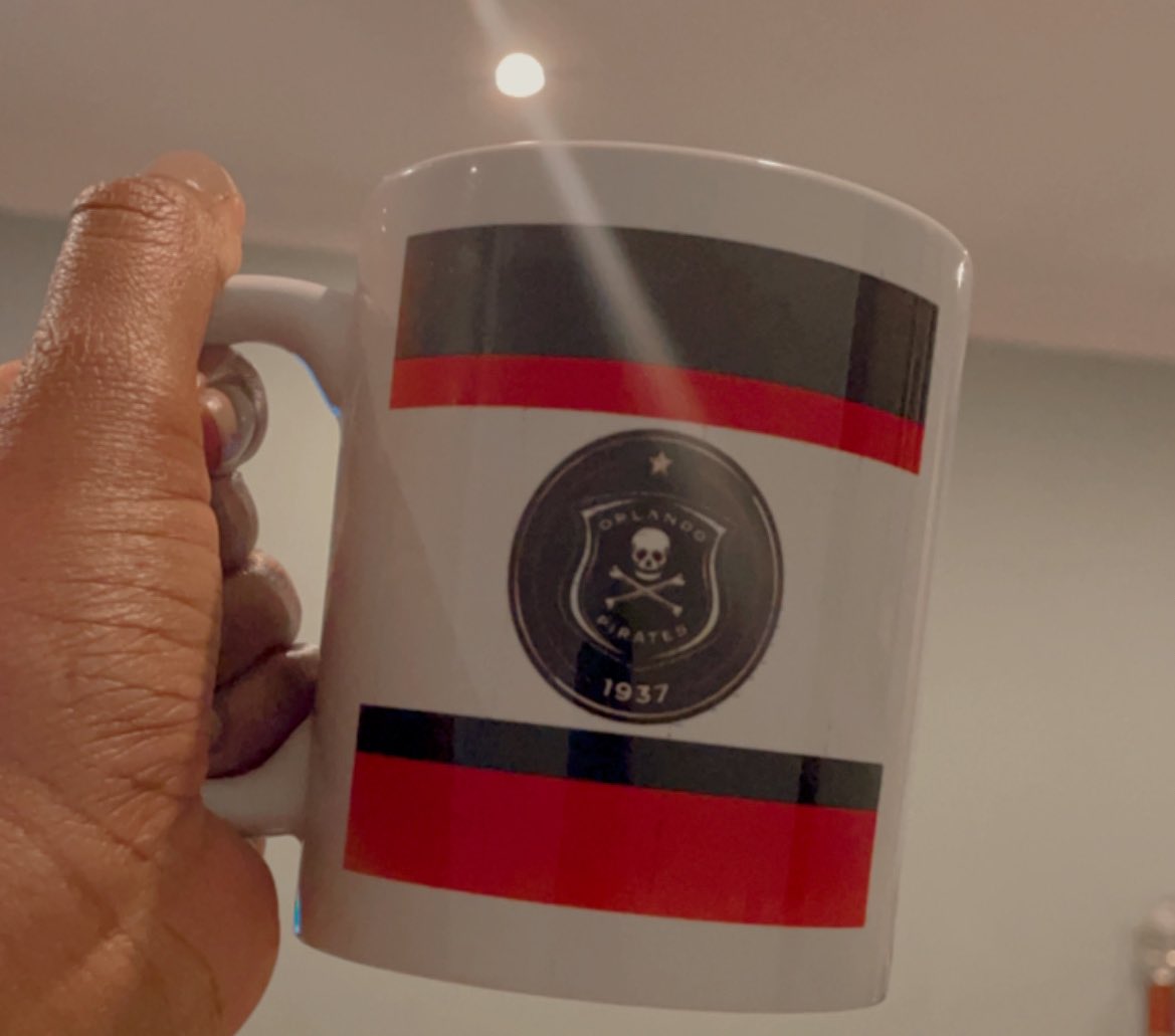 MugsWhite's tweet photo. Personalized Mugs 

R80 each 

💥💥+ Free gift wrap 
💥💥+ Free designs available 

Check out https://t.co/qt01AkT7WT

Order on 0676102583 or https://t.co/FIZdIbiyV0

#Sundowns Shalulile Shembe Konka Ajax #SkeemSaam #MTN8 #WafaWafaSandawana https://t.co/UPd3UCSbVh