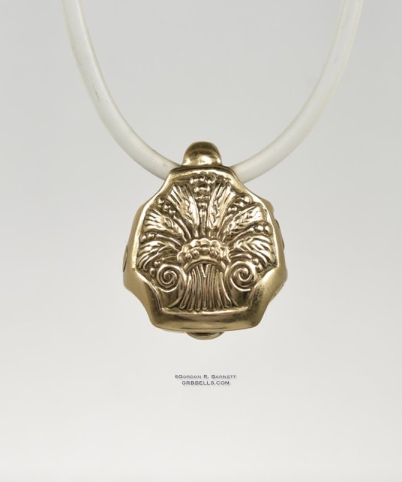 grbbells's tweet image. The BON BOUQUET Bell in Bronze.

#artdeco #artnouveau #stylizeddesign