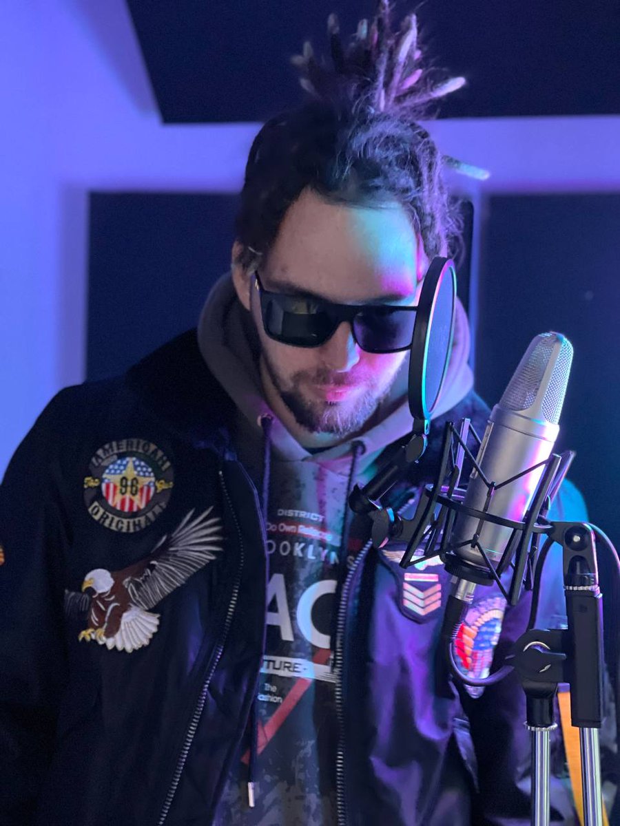 TenySerg's tweet photo. Beside of writing arrangements, I present myself as a vocalist. My next dance track is coming soon..😎 https://t.co/D3fgPEEhc4