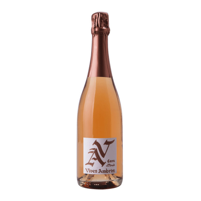 🍇Raïm de la varietat #Monastrell, originària dels #PaïsosCatalans, aquesta setmana al cep, i utilitzat per aquests 3 caves rosats que et proposem.

➡️ Varias Al.legoria Rosat Brut Nature
➡️ Pagès Entrena Brut Rosa
➡️ Vives Ambrós Reserva Rosat Brut

📲 compravionline.com🍷