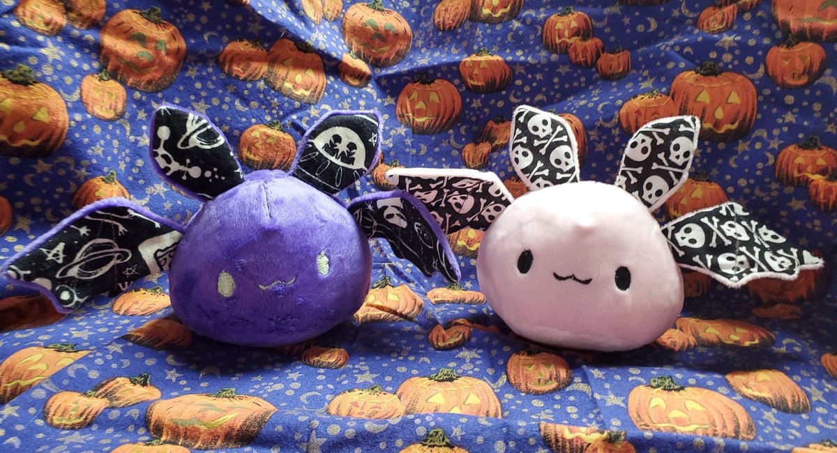 GrumpyShop's tweet image. It's Tuesday again my dudes. I now have 2 day to get 3 orders! Place an order today and it will be in the mail tomorrow!! It's almost October, so get your spooky gear today!!
📨 grumpycactus.bigcartel.com