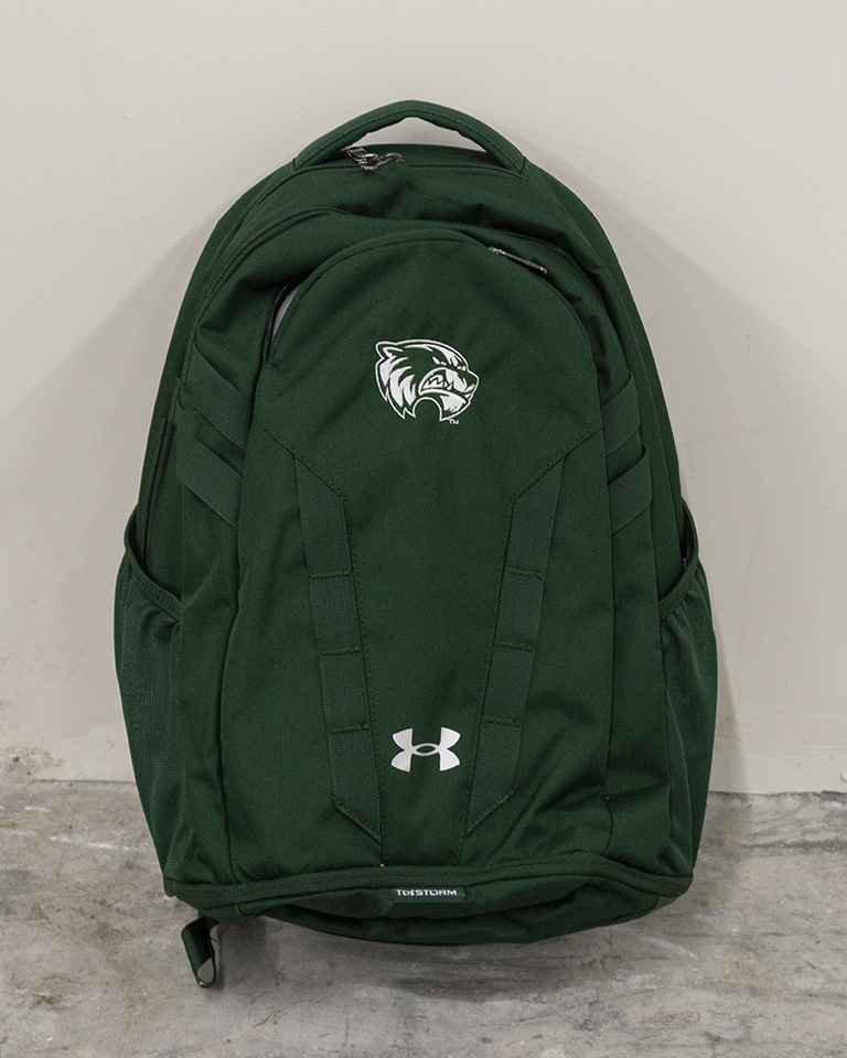 UVUCampusStore's tweet photo. make sure you get the right backpack for your needs! https://t.co/bKawm9UM8U