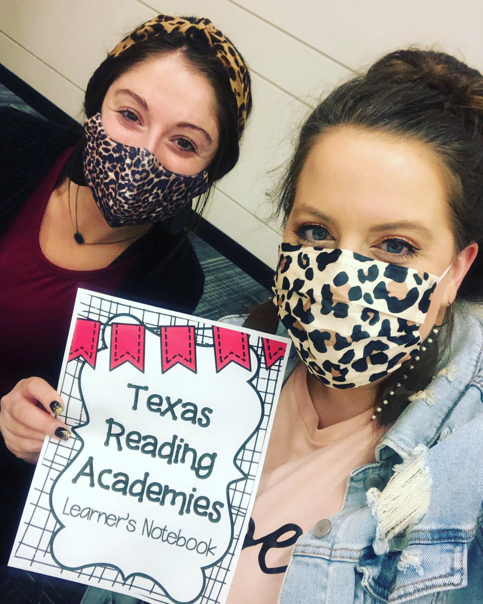 MsReyno68714725's tweet photo. Growing our 🧠 at Texas Reading Academies! https://t.co/wR66HYsXcn