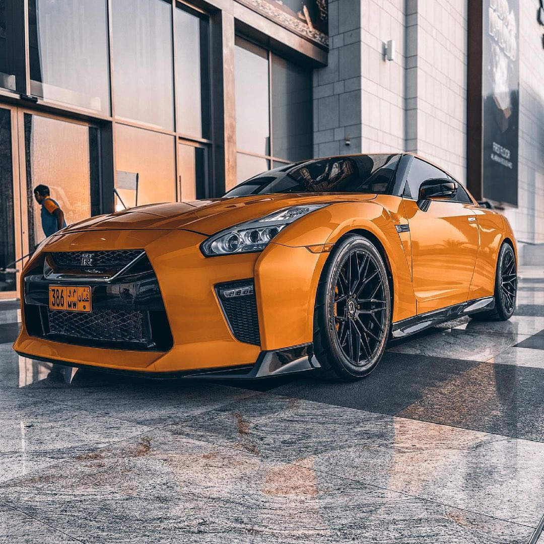 Nissan GTRs tweet media