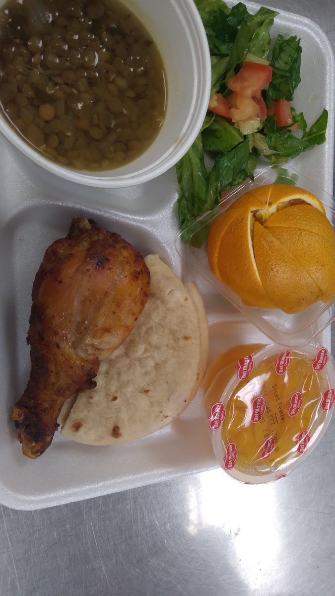 HabricCafe's tweet photo. 😍 TeamSISD follow the Mighty Hawks Café and see the great food CNS is serving our children/students.  Today's lunch.  Chicken Tinga Tostadas, Chicken drumstick, or Turkey and Cheese sandwich.  Vegetables and fruit are offered along with Milk and condiments. https://t.co/AUIyDJaALv