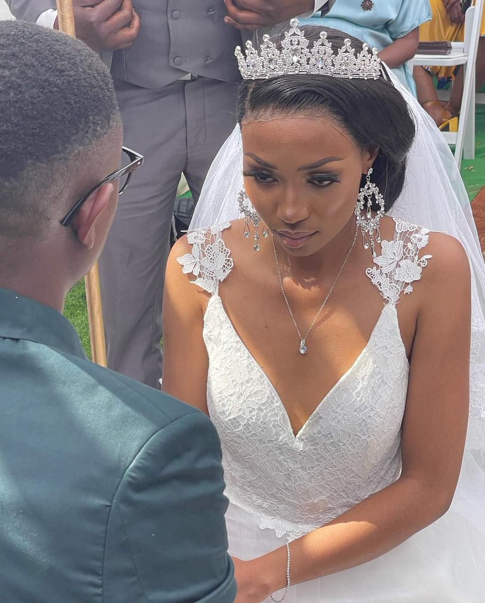 SaasaNtheko's tweet photo. This past weekend I married the love of my life ❤️💯 #Letsbuildourhome https://t.co/sItIJkSTWa