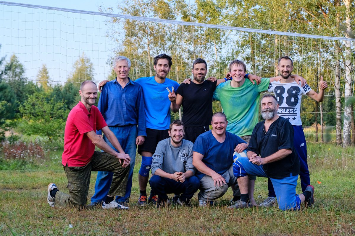 Settlement of family estates (#ecosettlement) Lesnaya Polyana was founded in September 2009 in the Zvenigovsky district of Mari El in Russia. A few years later, we started training together in #volleyball, and a couple of years ago first performed in the district championship.