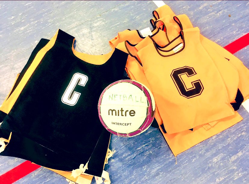 🌟🏐NETBALL NEWS 🏐🌟  
Extra curricular netball is up and running! YR 7 &amp; 8 Monday and 
Yr 9-13 Tuesday! All welcome to come along to the sports hall between 3-4pm #skilldevelopment #funfitness <a href="/Llanwern_High/">Llanwern High School</a>