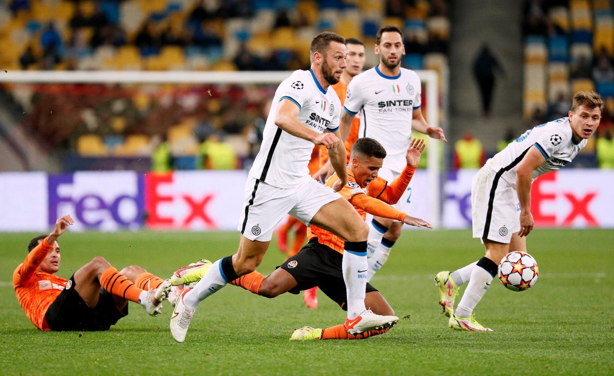 Шахтер фейеноорд. Украинские футболисты. Рудигер реал мадрид. Лига чемпионов – шахтёр (донецк). Счет матча шахтер.