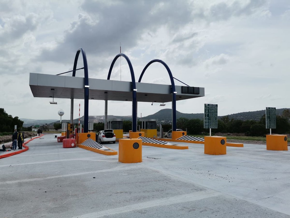 Luis_A_Posada's tweet photo. El entronque Apaxco-Arco Norte, reduce el tiempo de recorrido de 35 a 12 min, en beneficio de los habitantes de Apaxco y la región. https://t.co/6M6gO9tJb3