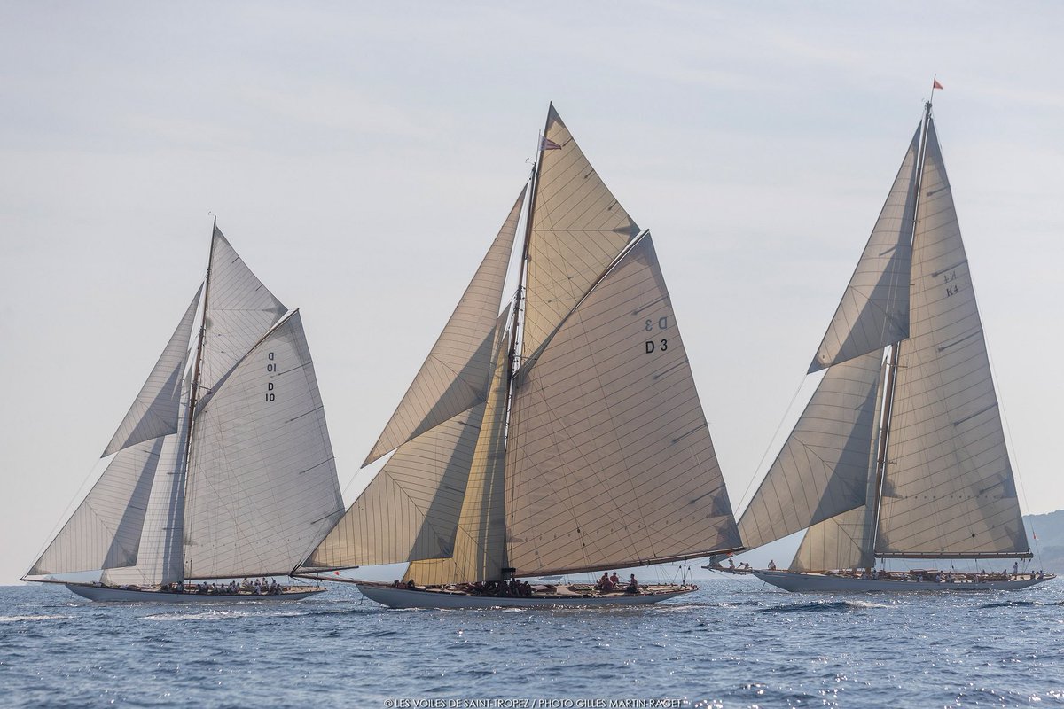 Les Classiques enchantent le golfe lesvoilesdesaint-tropez.fr/les_voiles_de_…