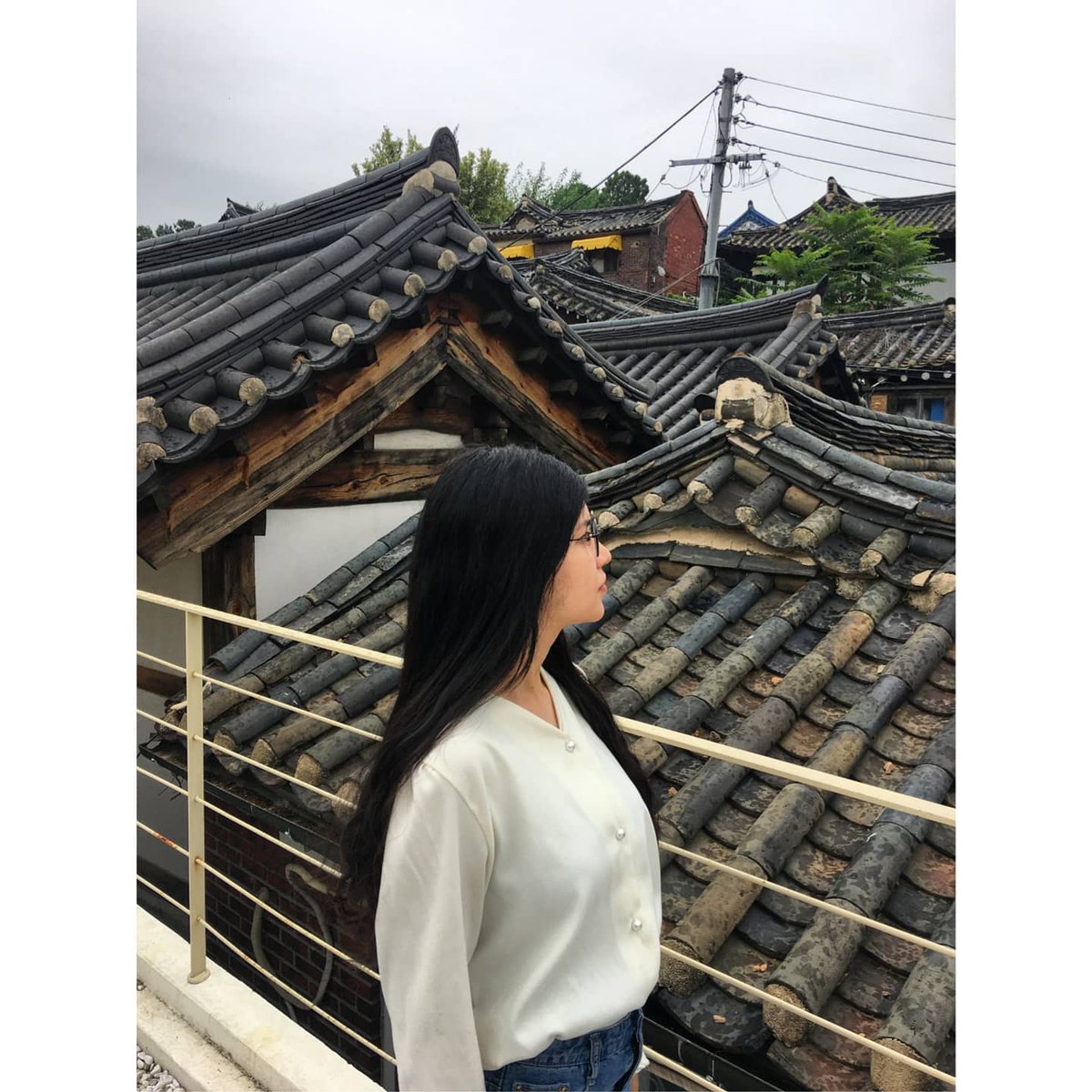 ChibiiTima's tweet photo. ☁️𝘌𝘷𝘦𝘳𝘺 𝘤𝘭𝘰𝘶𝘥 𝘩𝘢𝘴 𝘢 𝘴𝘪𝘭𝘷𝘦𝘳 𝘭𝘪𝘯𝘪𝘯𝘨☁️

📸 @ummurosesum

📸 https://t.co/aRzlsQvVxJ via https://t.co/9fZWjcBdyx https://t.co/cNGy1CYQtv