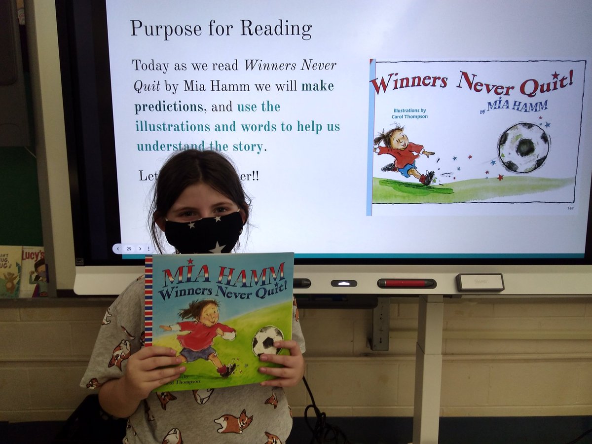KelliBatten1's tweet photo. We enjoyed making predictions about how Mia Hamm's mindset would change throughout this book.👍📖 https://t.co/Pwjm2IJQpI