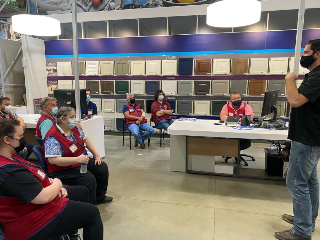 Great job with #SpecialtySpotlight <a href="/MRoomey/">Michael Roomey</a>. Thanks to Hunters for attending and sharing today!