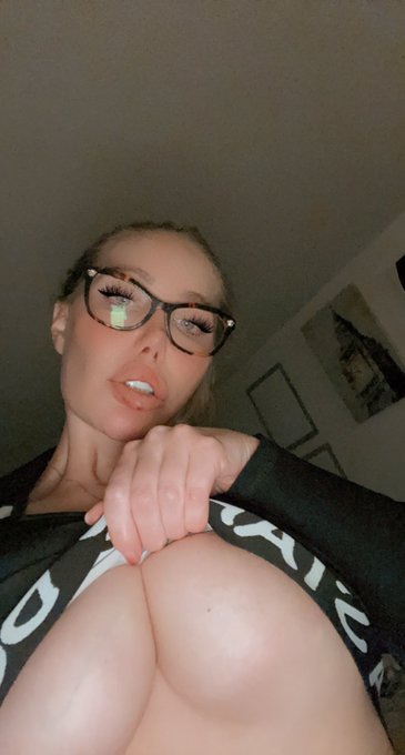 Do you think I should take this off? 🤪💦😈⤵️ https://t.co/cIhdk3IreA https://t.co/ahCXxlndEd<a href="/tag/wednesday"class="tags"><span>#wednesday</span></a><a href="/tag/ebrusahin"class="tags"><span>#ebrusahin</span></a><a href="/tag/web3"class="tags"><span>#web3</span></a><a href="/tag/weareallidrissa"class="tags"><span>#weareallidrissa</span></a>