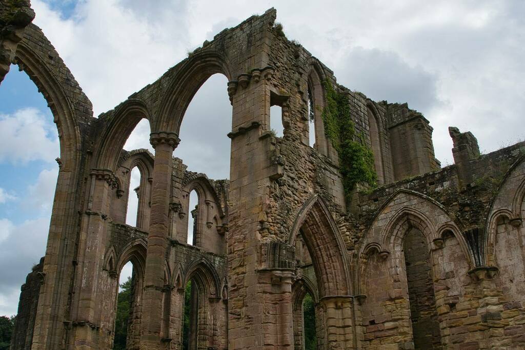 @ntfountainsabbey nice trip out!

.⁣
.⁣
.⁣
.⁣
.⁣
#archdaily #archilovers #architect #architectural #architecture #architecture_magazine #architecture_view #architecturedaily #architecturedesign #architecturedetails #architecturehunter #architecturelover #architecturelovers…
