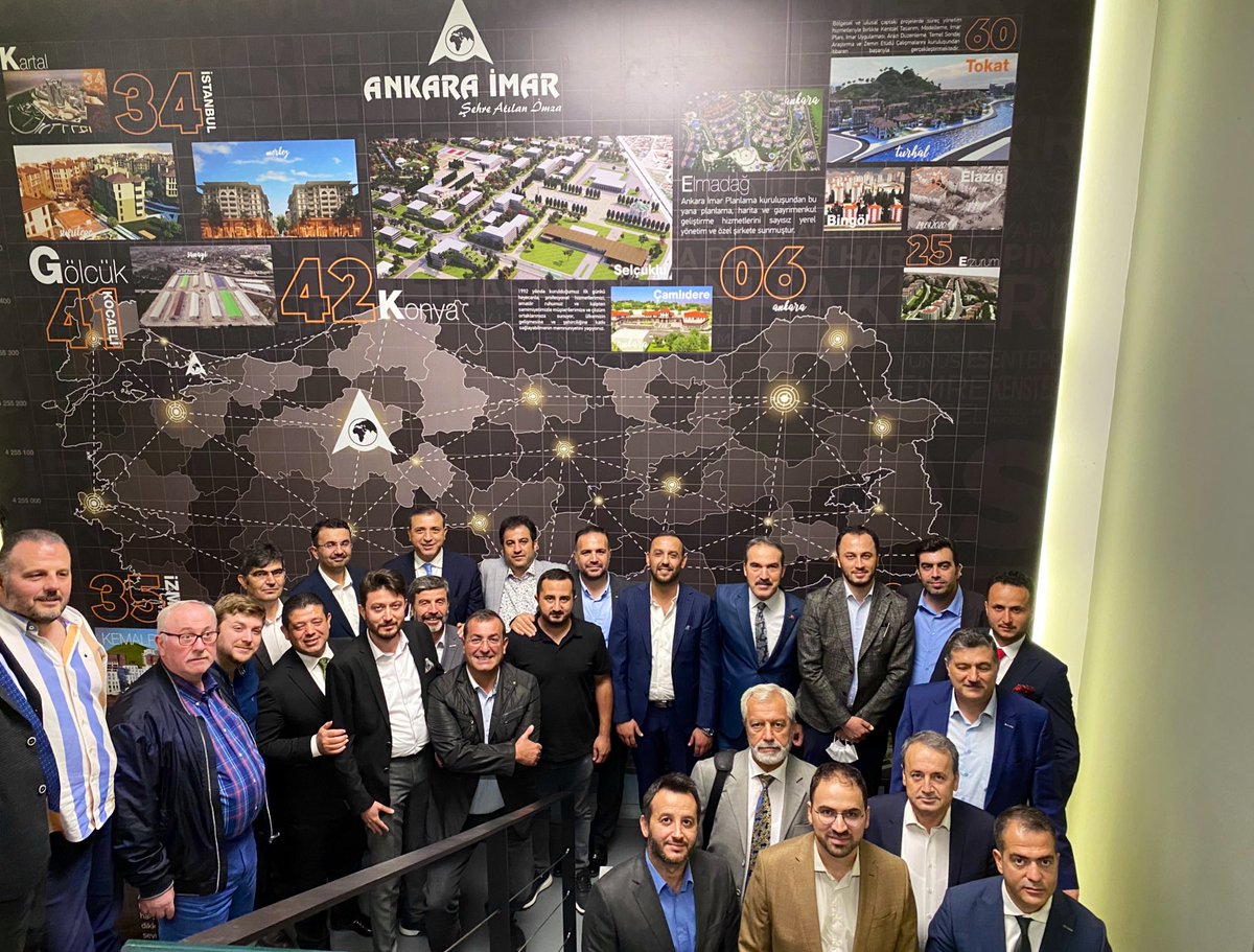 HasanFehmiYilmz's tweet photo. Haftalık Olağan Yönetim Kurulu Toplantımızı Yönetim Kurulu Üyemiz Sn. Gürkan COŞKUN beyin ANKARA İMAR ( @Ankaraimar ) Ofisinde gerçekleştirdik.

Misafirperverliği için teşekkür eder bereketli kazançlar dileriz. https://t.co/KtJVQ9DeBd