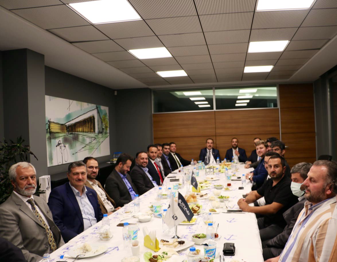 Haftalık Olağan Yönetim Kurulu Toplantımızı Yönetim Kurulu Üyemiz Sn. Gürkan COŞKUN beyin ANKARA İMAR ( <a href="/Ankaraimar/">Ankara İmar</a> ) Ofisinde gerçekleştirdik.

Misafirperverliği için teşekkür eder bereketli kazançlar dileriz.