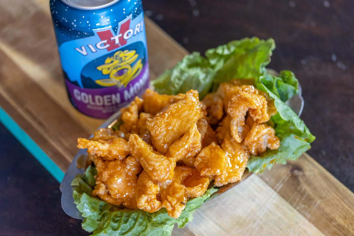 These Honey Sriracha Buffalo Chicken Bites are what you need in your life right now.

Hand-breaded all-white meat chicken tossed with a tangy, sweet and spicy sauce that will have you licking your fingers.

Come see us Sun - Thu from 11AM - 9PM and Fri &amp; Sat from 11AM - 11PM.