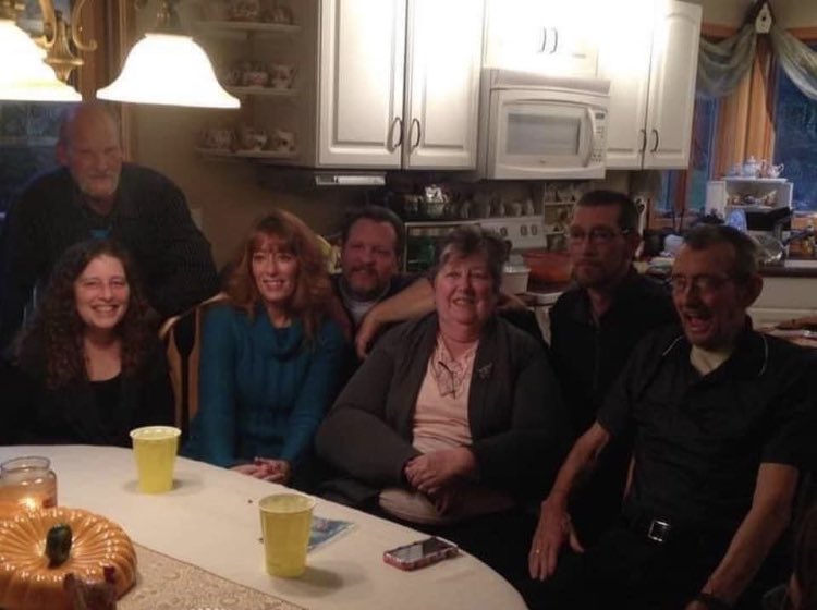 Emmy628's tweet photo. Uncle Johnny lost his battle with brain cancer early Monday morning. His mom, siblings, and son are morning the loss of a young life. #glioblastomaawareness #braincancer https://t.co/vzkSIKIyF0