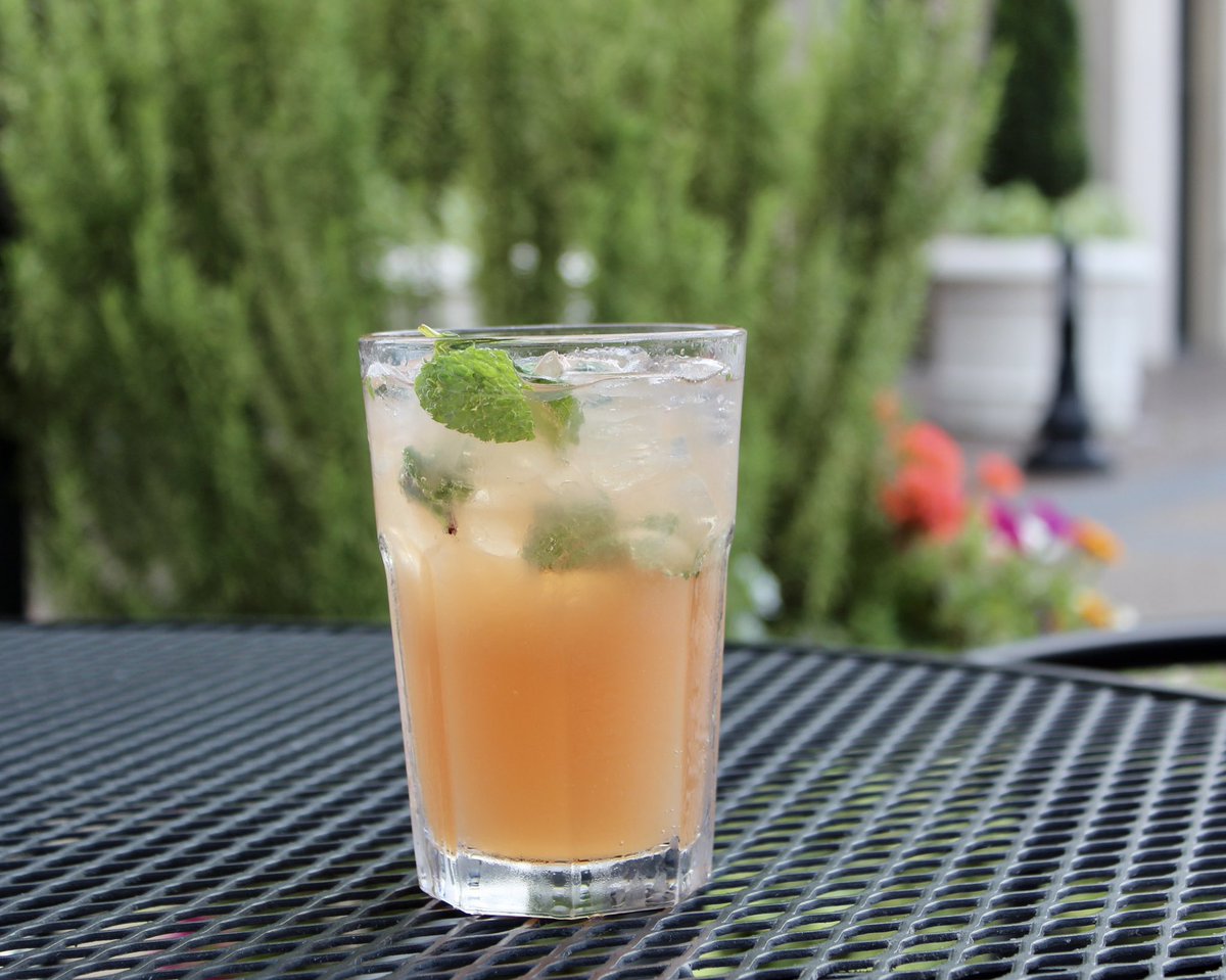 SoHoSocialAL's tweet photo. Join us tonight starting at 5pm for Sips for Strays. A portion of all specialty cocktail sales will benefit @thegbhs! Furry friends are invited to the patio as well! #besocial #gbhs #dogsofbham @dogsofbham @mckelveyandco https://t.co/HhCr6oCfvf