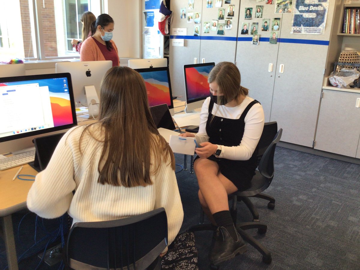 WayzataCompass's tweet photo. Graphic Communications students learn about human-centered design today! #projectbasedlearning #humancentereddesign #startwithempathy https://t.co/vlNg3jLVoU