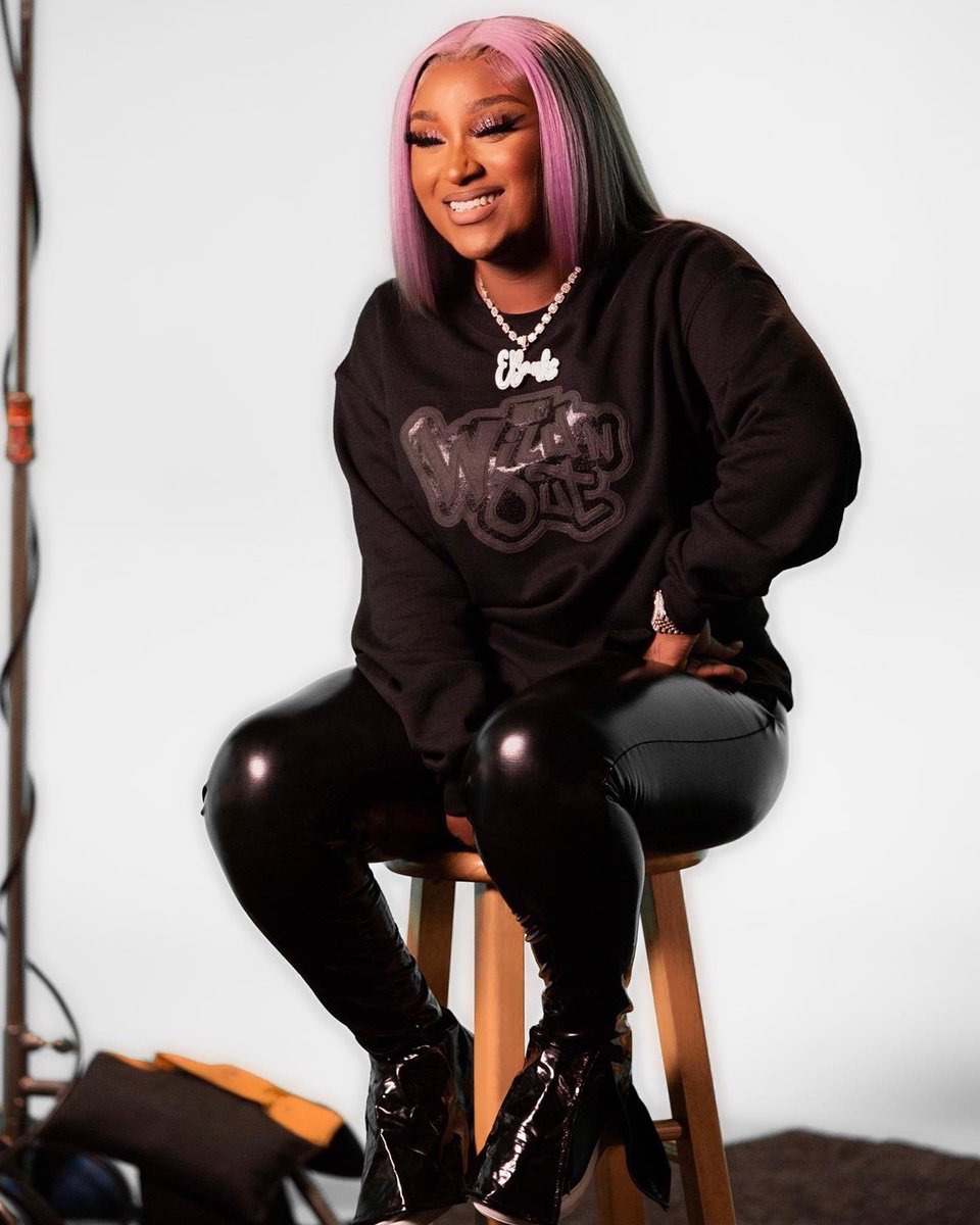 realericabanks's tweet photo. Don’t miss my appearance on @WildNOut TONIGHT @ 7/8 Central! 🏦 https://t.co/y4gjgPYhio