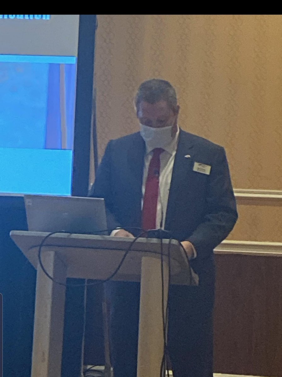 bryantd23's tweet photo. Just introduced the session "The Electrifying Truth: The Municipal Impacts of Vehicle Electrification" at @Mocities Conference. #MML21 https://t.co/uS8zTJfXvf