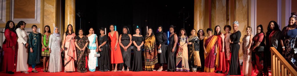 EMWWAA_'s tweet photo. In pictures : The 2021 Emwwaa Awards Ceremony! Take a peek into our awards ceremony here! What’s always left for us to remember are all the beautiful moments spent together to make amazing memories!
#inpictures #emwwaaawards2021 #ourhappyframes #momentscaptured #awardsceremony https://t.co/n7PyrHXPfl