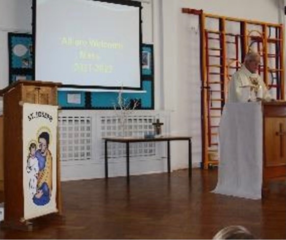 It was lovely to welcome Fr.Terry back to the whole school Welcome Mass last week.