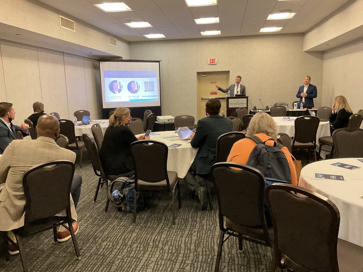 Innovare tweet media