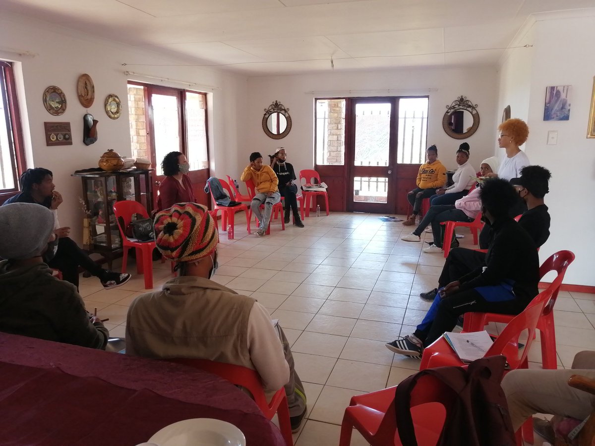 EslinTA24's tweet photo. Started of with interesting Diologue about Coloured  Identity and Belonging Leaded by IJR youth identity project together with the Ambassadors in Calitzdorp for IJR  and other youth of Calitzdorp conversations and activities very much welcomed and sparked enthusiasm to learn https://t.co/sSp9ZNeKOS