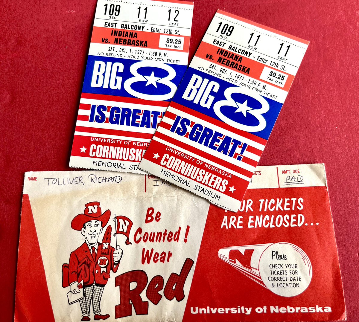 HuskerFanDT's tweet image. Found my grandparents stubs from 1977, I.M Hipp set a then school record  with 254 yds rushing, in his first game as starter, QB Randy Garcia had a  touchdown pass. The 2 teams combined for 90 yds passing in the game. 🤣 #optionfootball