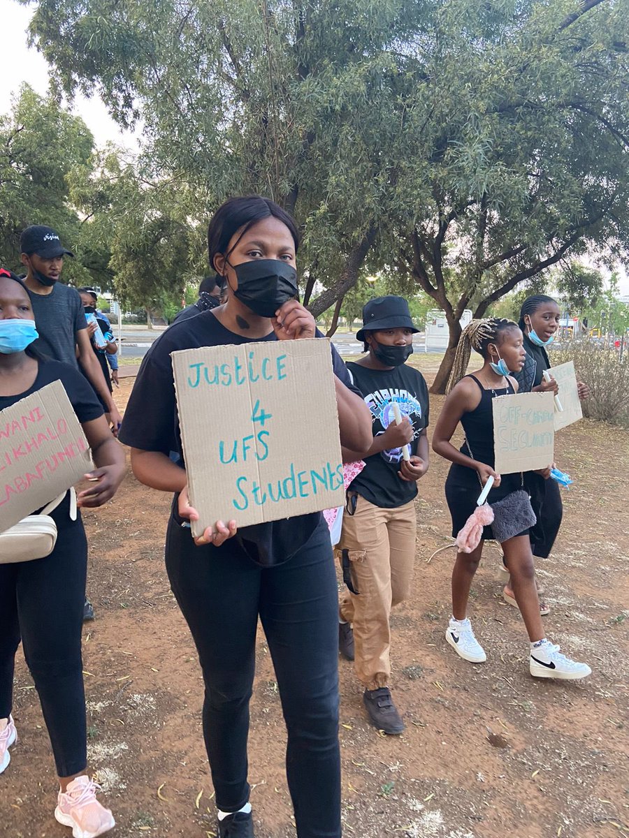 EFFSC_UFS's tweet photo. We stand in solidarity with the students we’ve lost in the 2021. We demand that the university attend and prioritise the mental health and safety of all UFS students.
#JUSTICEFORLITHEMBA
#JUSTICEFORUFSSTUDENTS https://t.co/ztsAZuSlnv