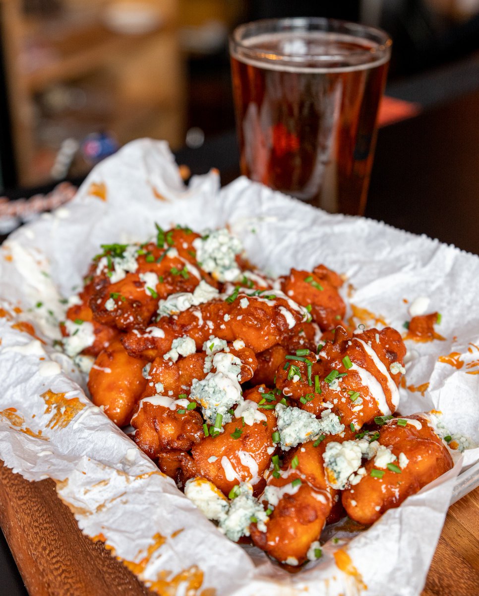 What goes best with a pint? Buffalo wings! Come and get ‘em on National Drink Beer Day! Cheers! 🔥