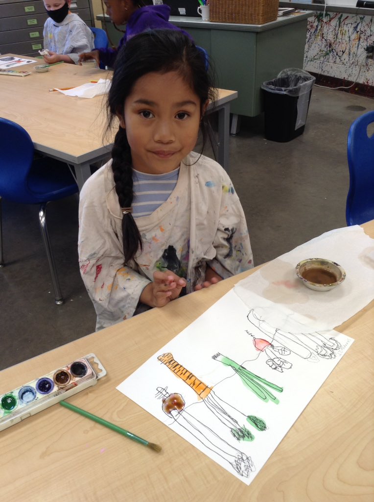 intheArtRoom's tweet photo. Yay! Paint! https://t.co/9SFlgmajE1