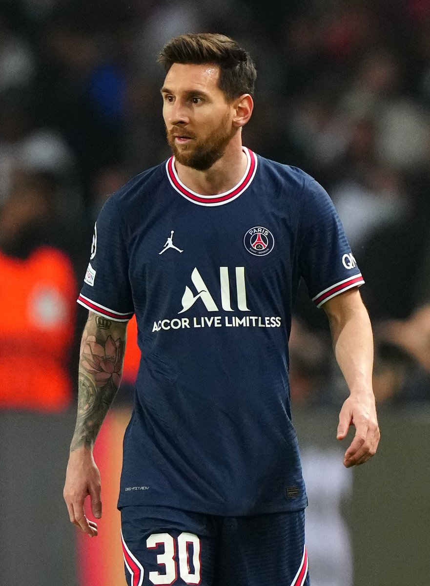 sportbible's tweet photo. The 🐐 https://t.co/FWxk0BHVdC