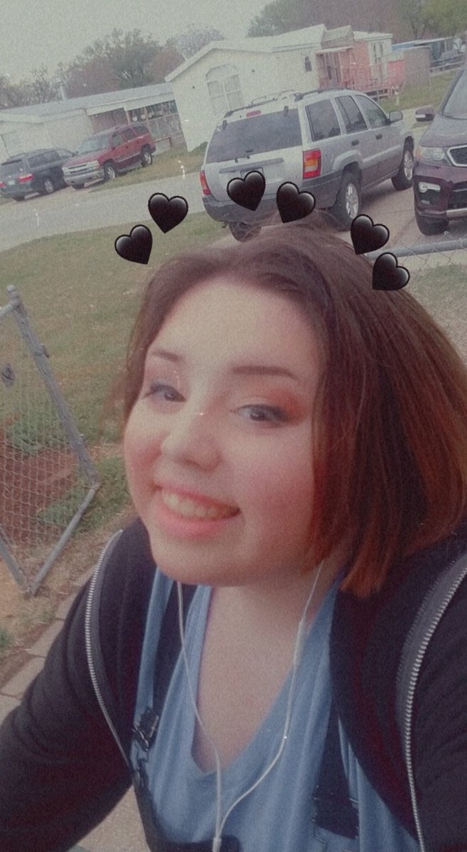 SHS_Troupe182's tweet photo. Hello! and welcome to meet the Admins!! 

This account will be run by President DESIRAE RODRIGUEZ @Desijustdesi and Secretary NICKI CULP @Nicki57847966 for the 2021-2022 school year. 

we are both senior thespians and excited to share our year with you all!! https://t.co/DKA5QCYVQ7