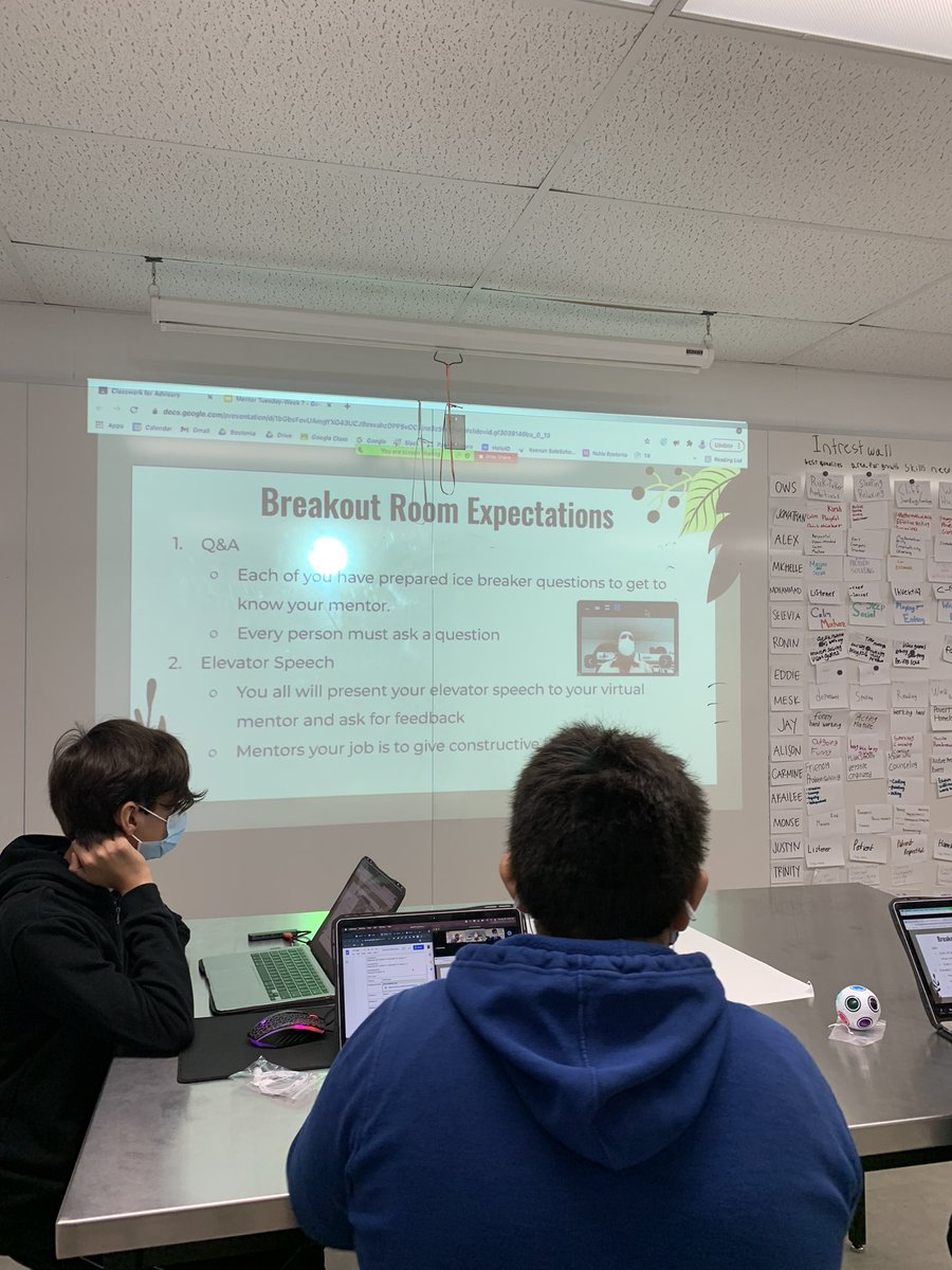 Julia Cruz tweet media