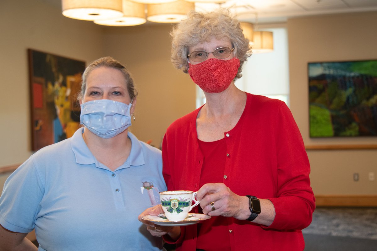 lynchburg's tweet photo. We had a bit of a par-tea today to celebrate President Alison's Inauguration Week with faculty and staff. ๐ต #UniversityOfLynchburg #InaugurationWeek https://t.co/TX8dSOl2R7