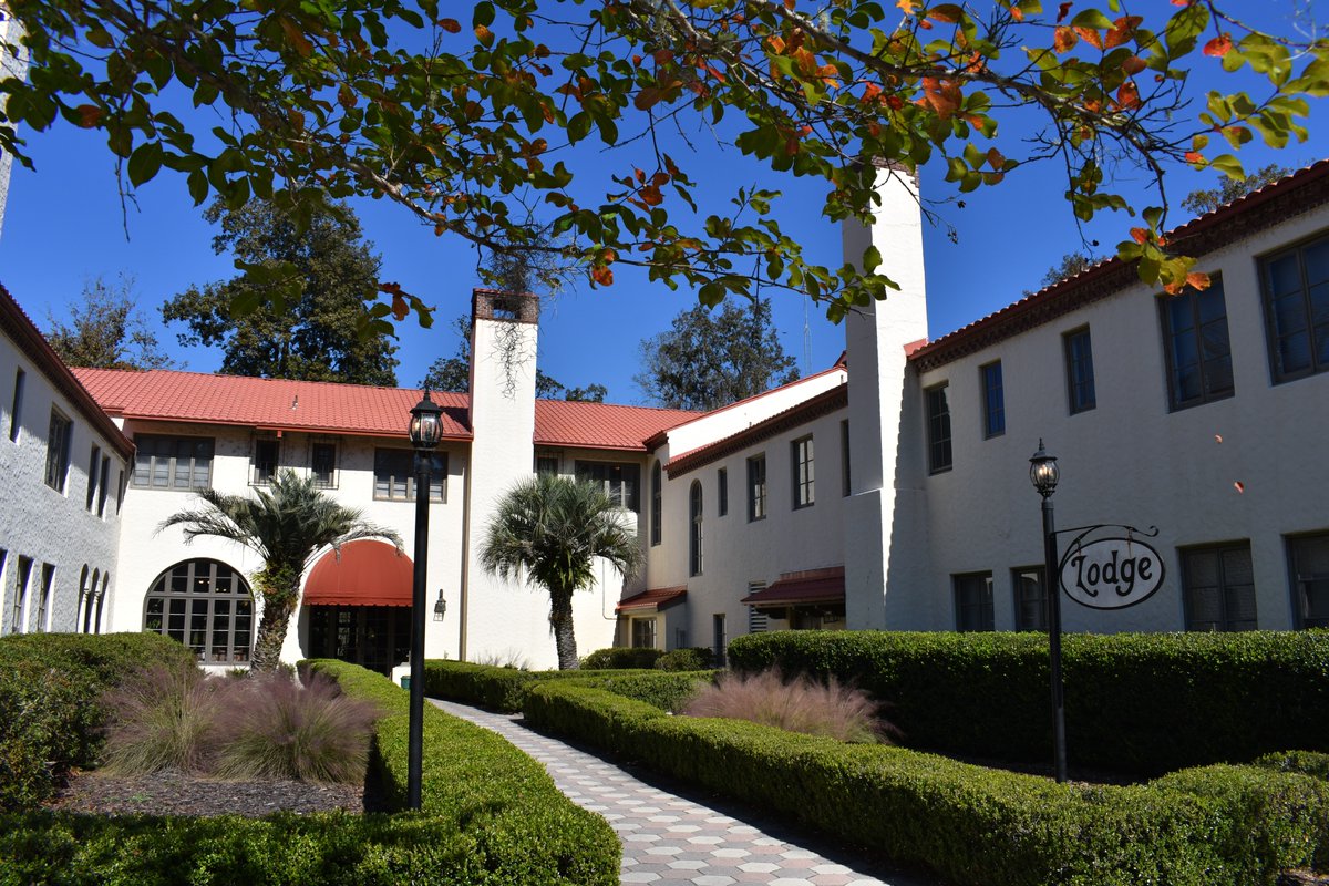 Guest Services is honored that two of our properties have been named as 2021 Historic Hotels Awards of Excellence Nominee Finalists. We're extremely proud of our team's effort to conserve the rich histories at these amazing sites.

bwnews.pr/3o4bYex