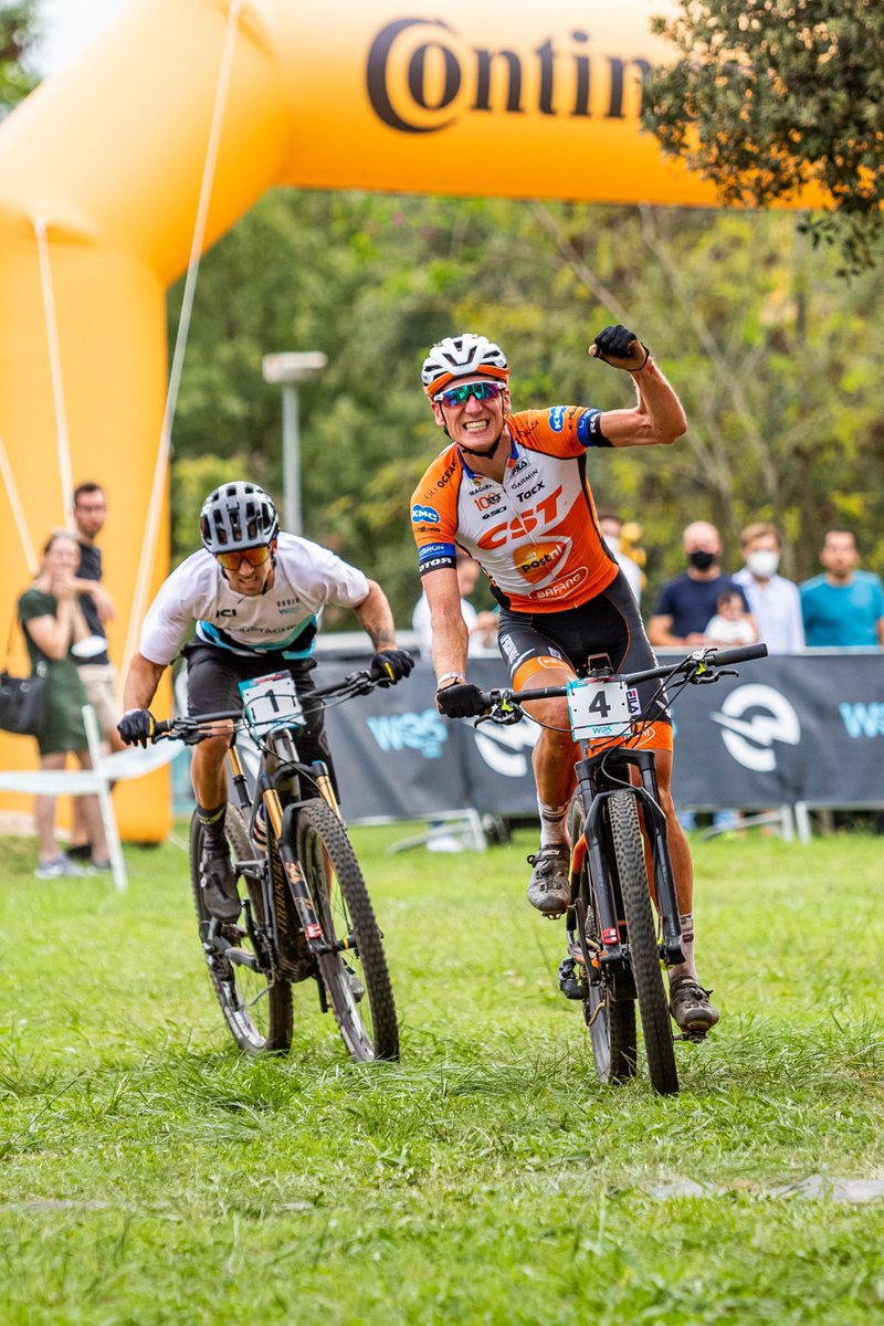 BAFANGElectric's tweet photo. An amazing win by Jeroen Van Eck at the World Cup E-MTB race in Girona 🏆

Congratulations! 👏👏👏
@brentjensmountainbiketeam 
@americaneagle_mtb
@wesseries 
@UCI_MountainBike 
#Bafang

📷 @ZubikoPhoto 

#emtb #wesseries #worldcup https://t.co/Sqk6ZO2Ren